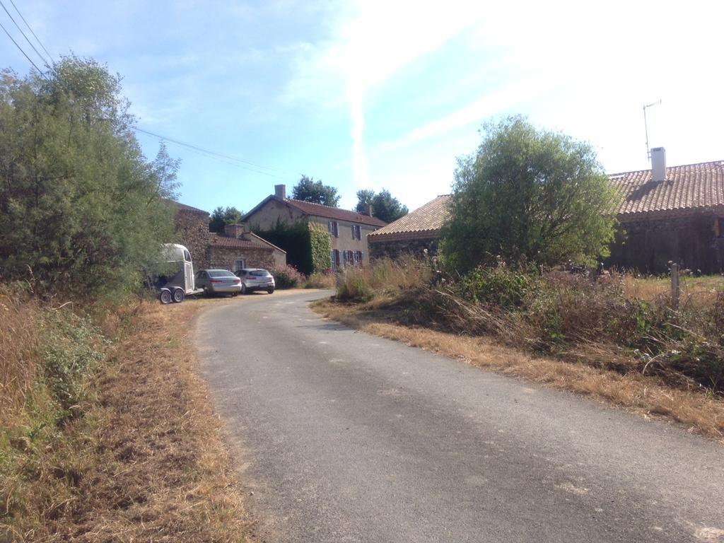 La Brionniere Villa Aizenay Buitenkant foto